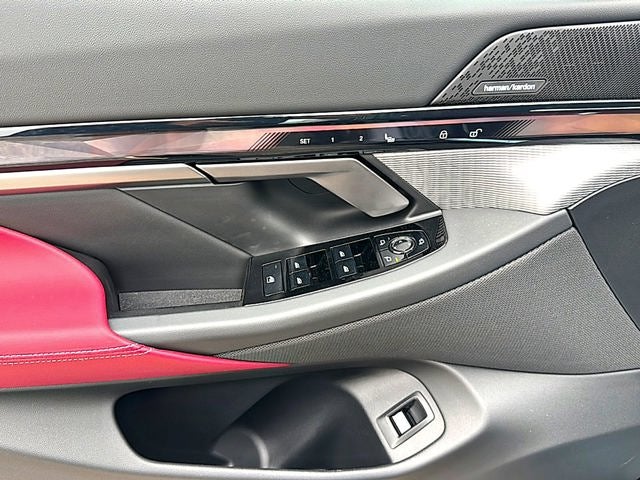 2027 BMW 5 Series 530i
