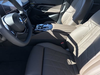 2026 BMW 5 Series 530i