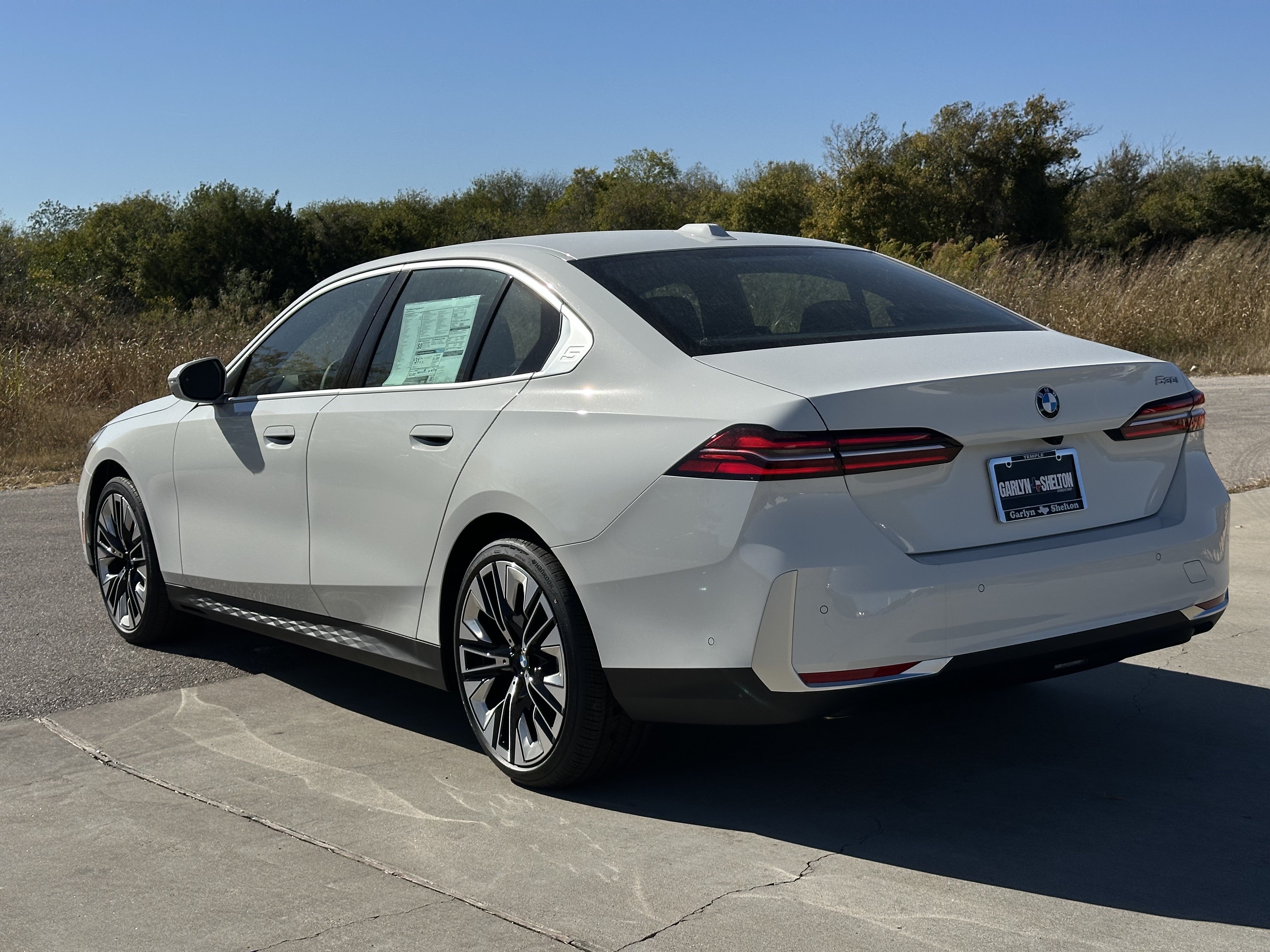 2026 BMW 5 Series 530i