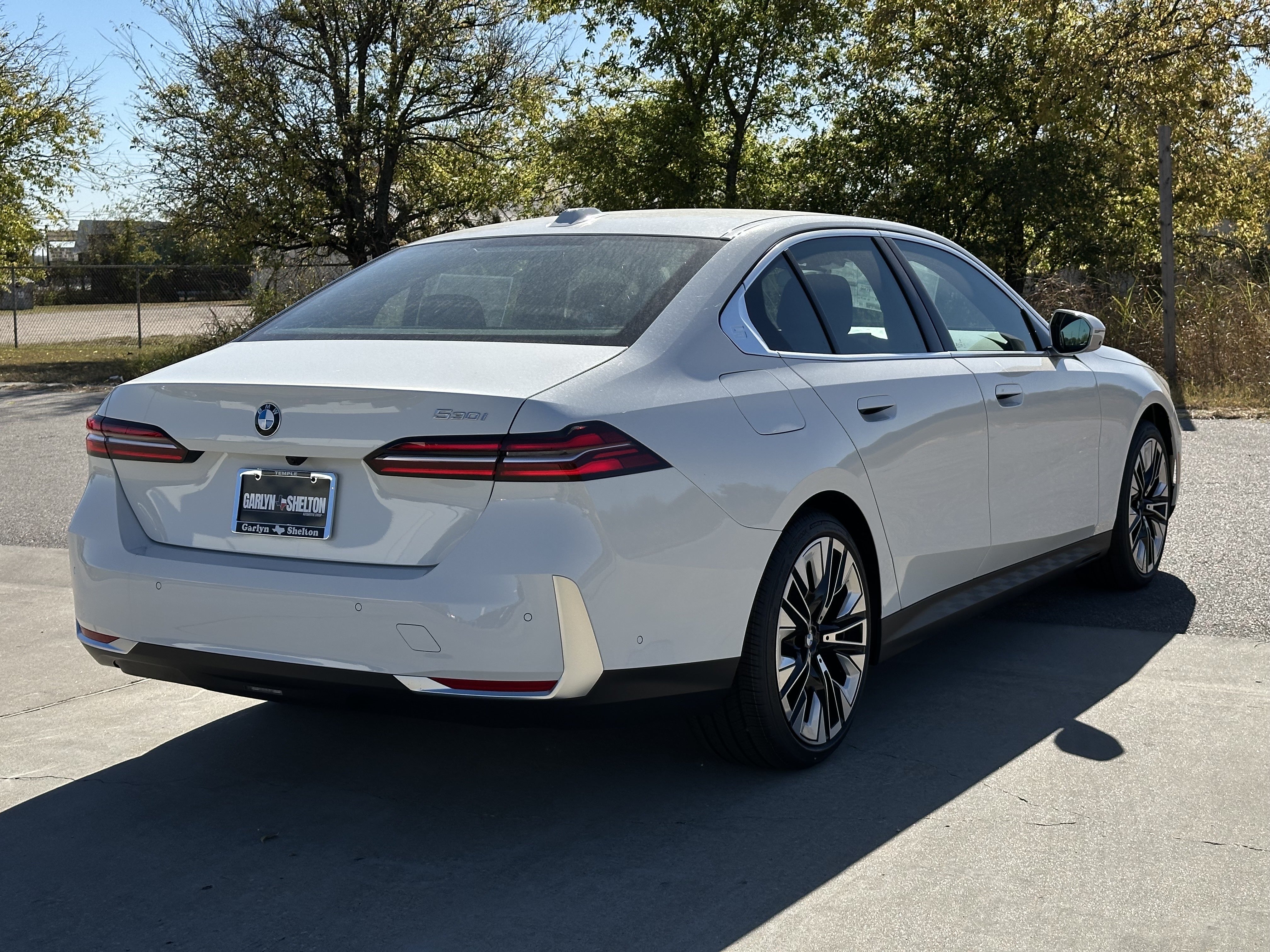 2026 BMW 5 Series 530i