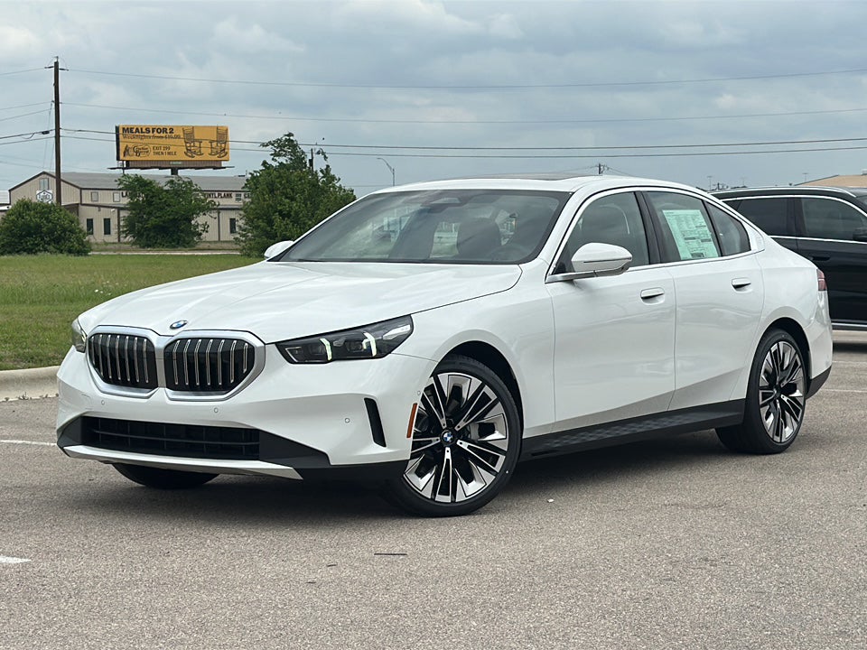 2026 BMW 5 Series 530i