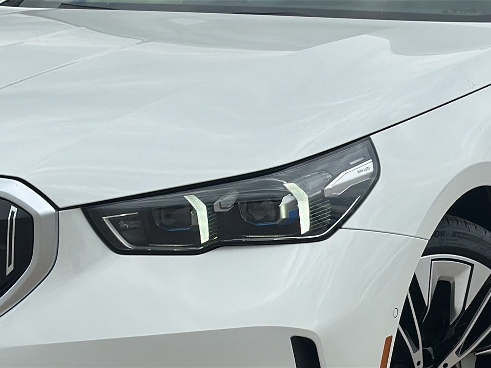 2026 BMW 5 Series 530i