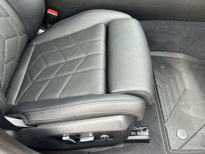 2025 BMW 5 Series 530i