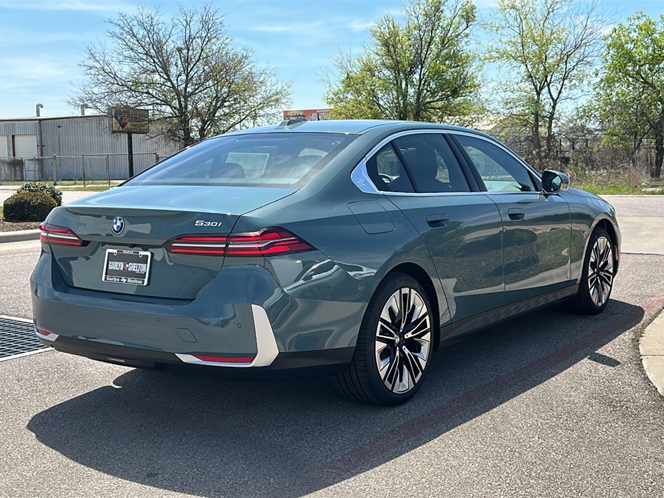 2026 BMW 5 Series 530i
