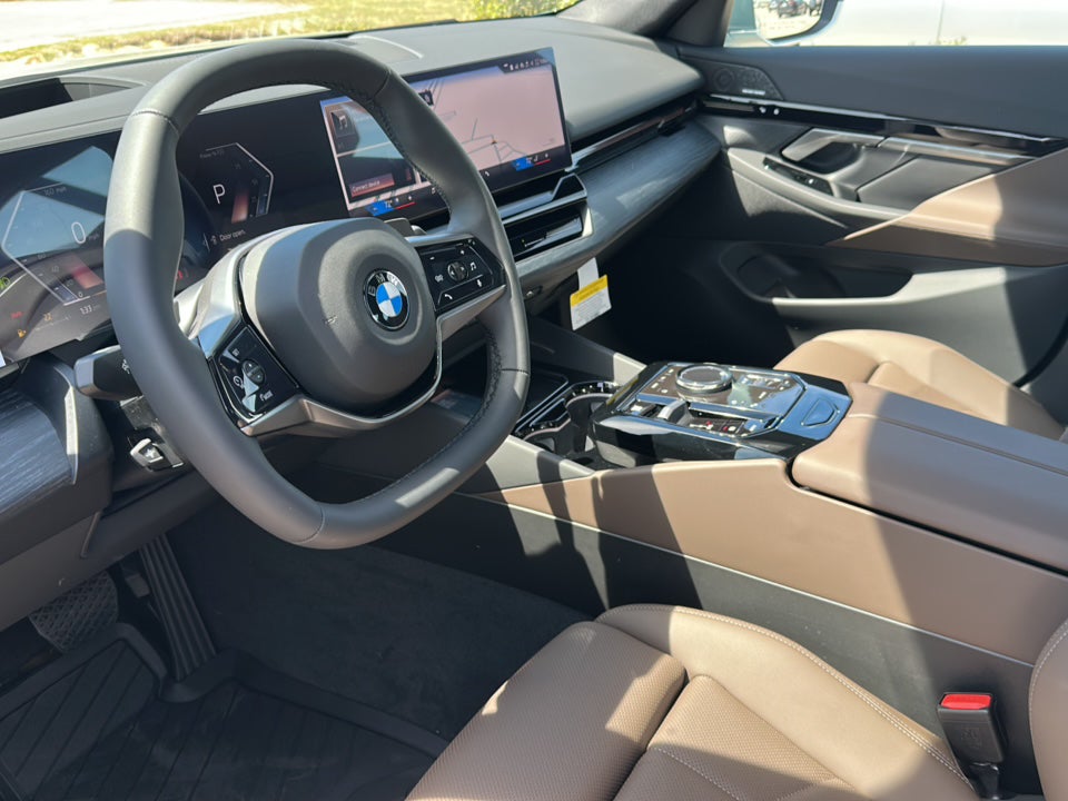 2026 BMW 5 Series 530i