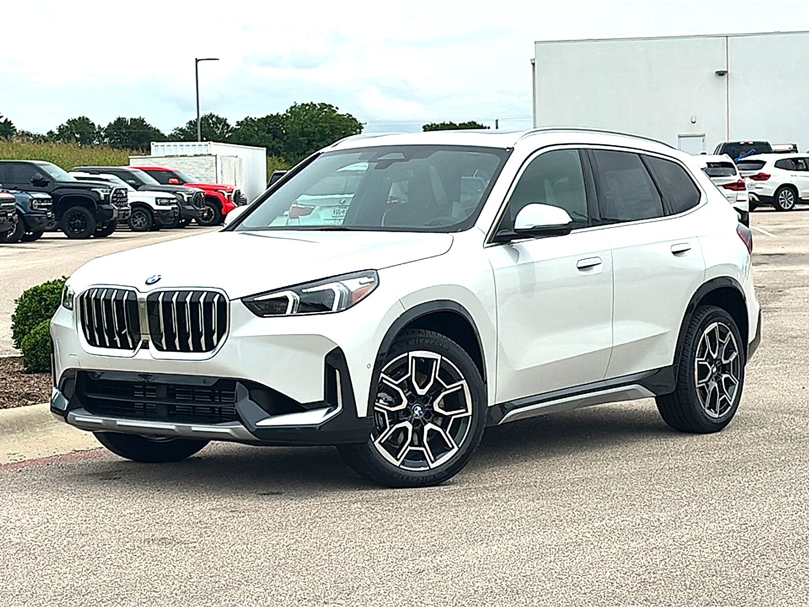2026 BMW X1 xDrive28i