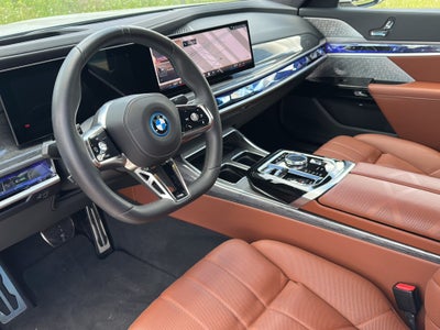 2024 BMW i7 xDrive60