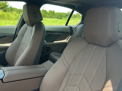 2026 BMW i5 eDrive40