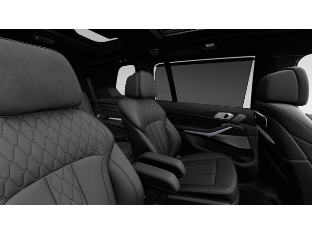 2027 BMW X7 M60i